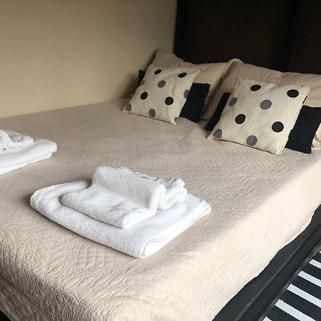 Limay Bed&Breakfast Neuquén Zimmer foto